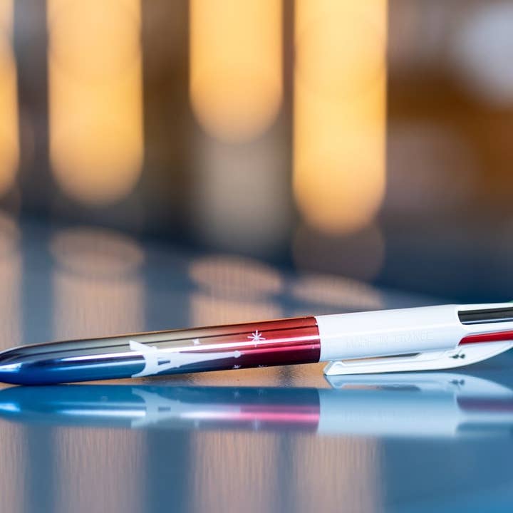 Les Parisettes - Wholesale Pen - Bic 4-color pen Paris, City of Light2