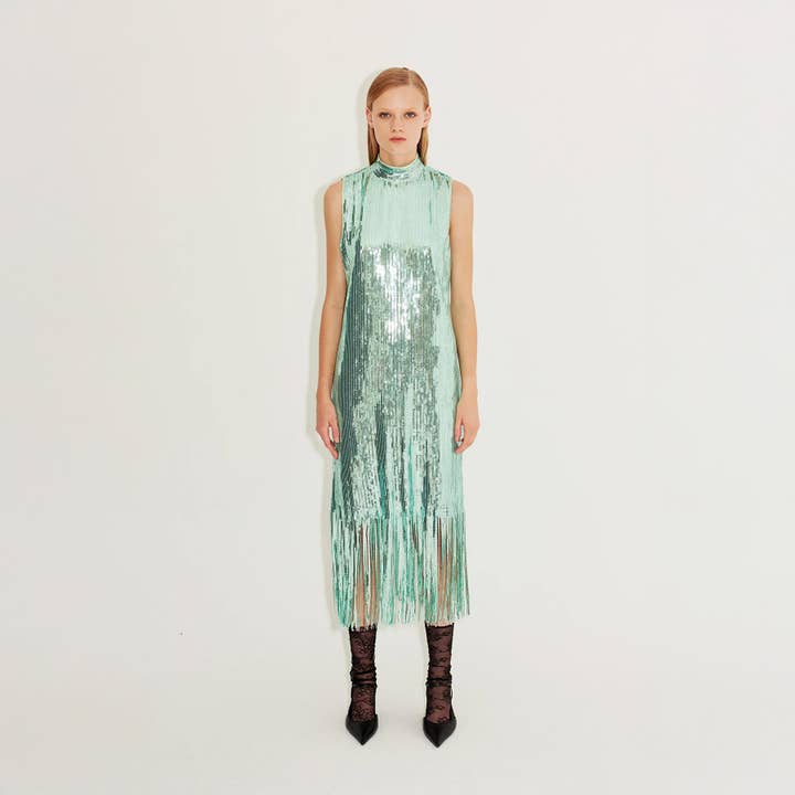 Glitrende kjole med høj hals i mintgrøn for engroshandel hos eikō ai