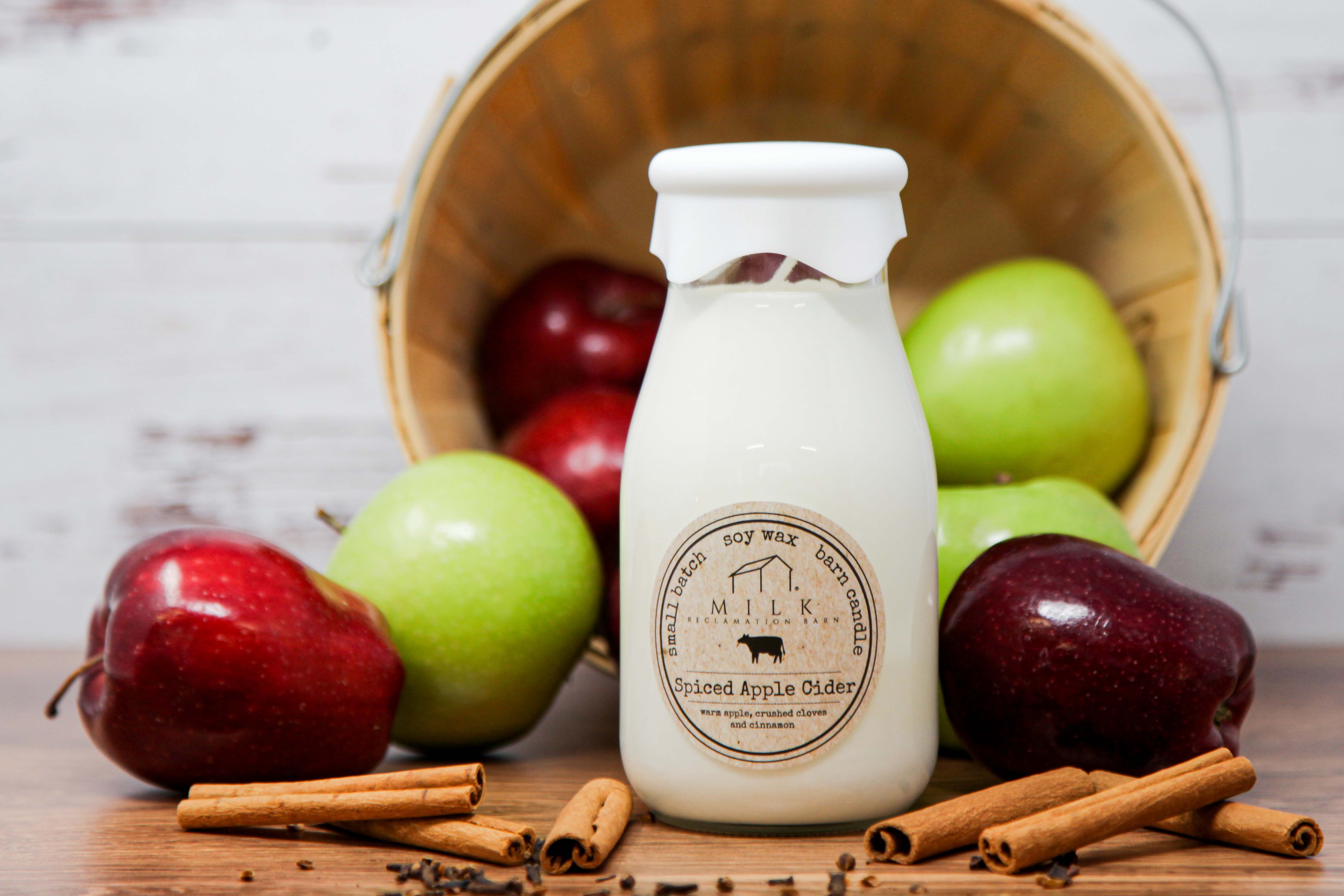 Milk Reclamation Barn - Wholesale Jar/Filled Candle - Milk Bottle Candle 13 oz29