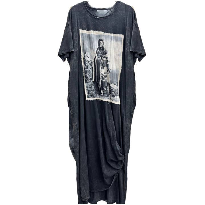 LeParisPetit by I Love Linen - Wholesale Dress - Women's - T-Shirt Dress with Chief Joseph Patchwork Print 0
