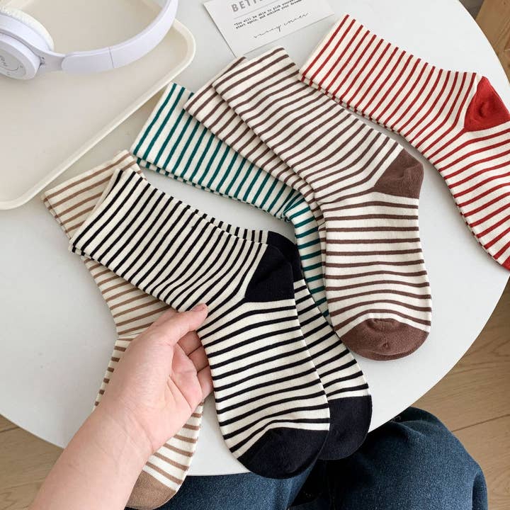 ACCITY - Wholesale Socks - Women's - Striped Slouch Socks Women Winter Warm Retro_CWMS028757