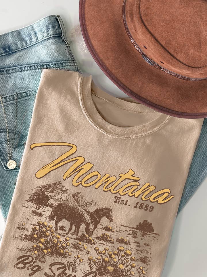 BT2256 T MONTANA BIG SKY COUNTRY Kortærmet T-shirt for engroshandel hos BouTeeQue Closet
