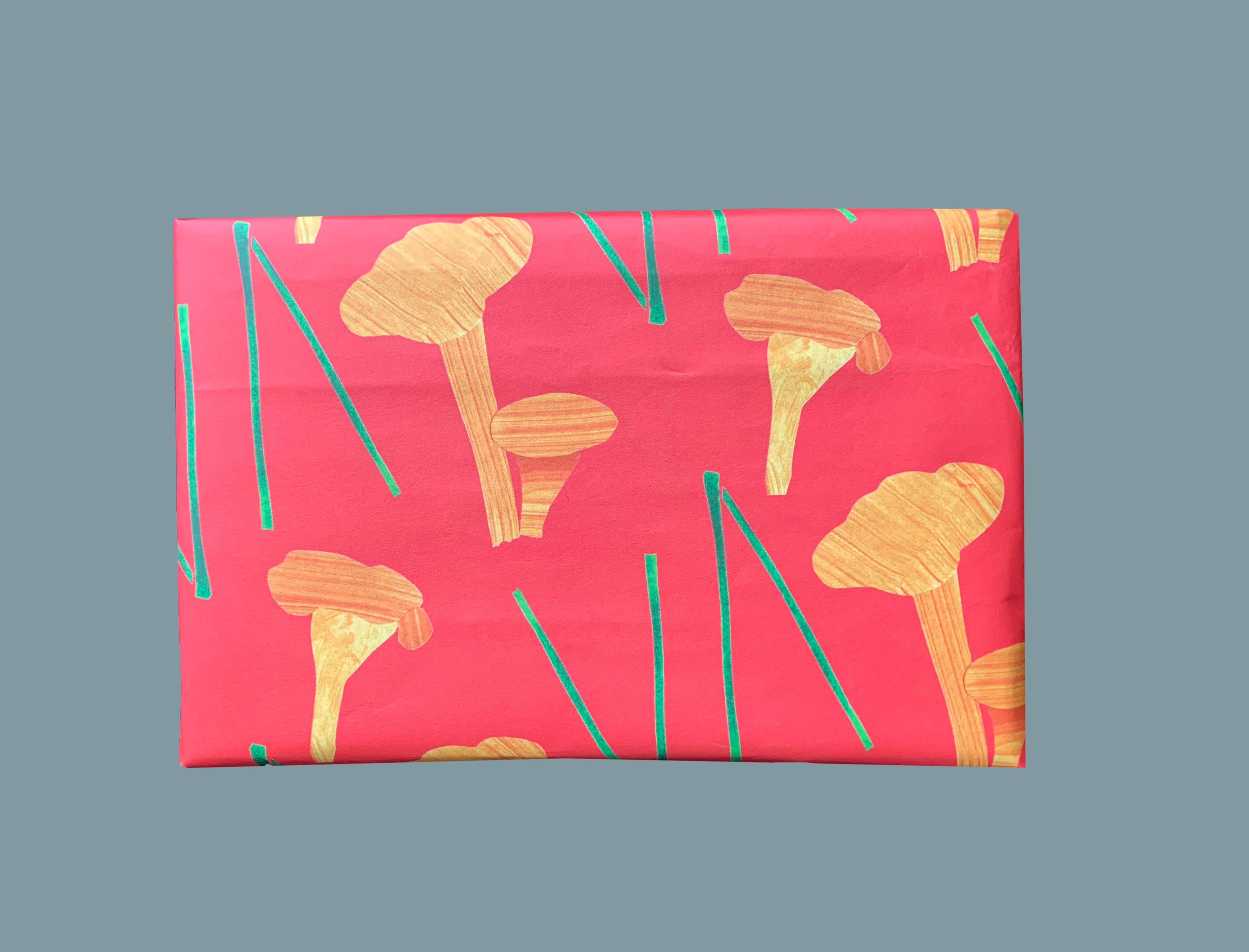 TenTa - Wholesale Wrapping Paper Roll - Chanterelle Mushroom Patterned Wrapping Paper – Red & Ochre2