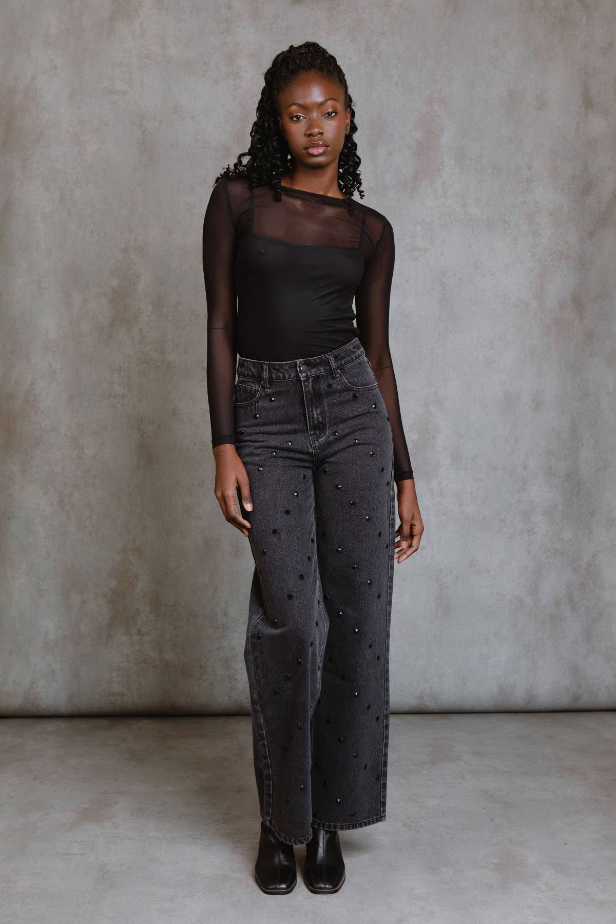 Zwart ZWARTE GIACINTA TOP voor groothandel op Faire1