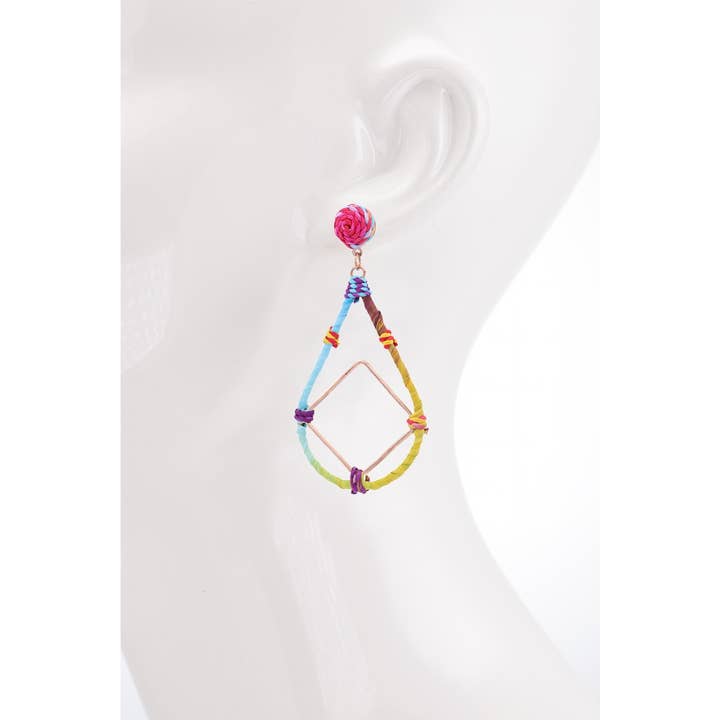 Urbanista Outlet - Vendita all'ingrosso Orecchini pendenti - Orecchini a goccia aperti in rafia con diametro19