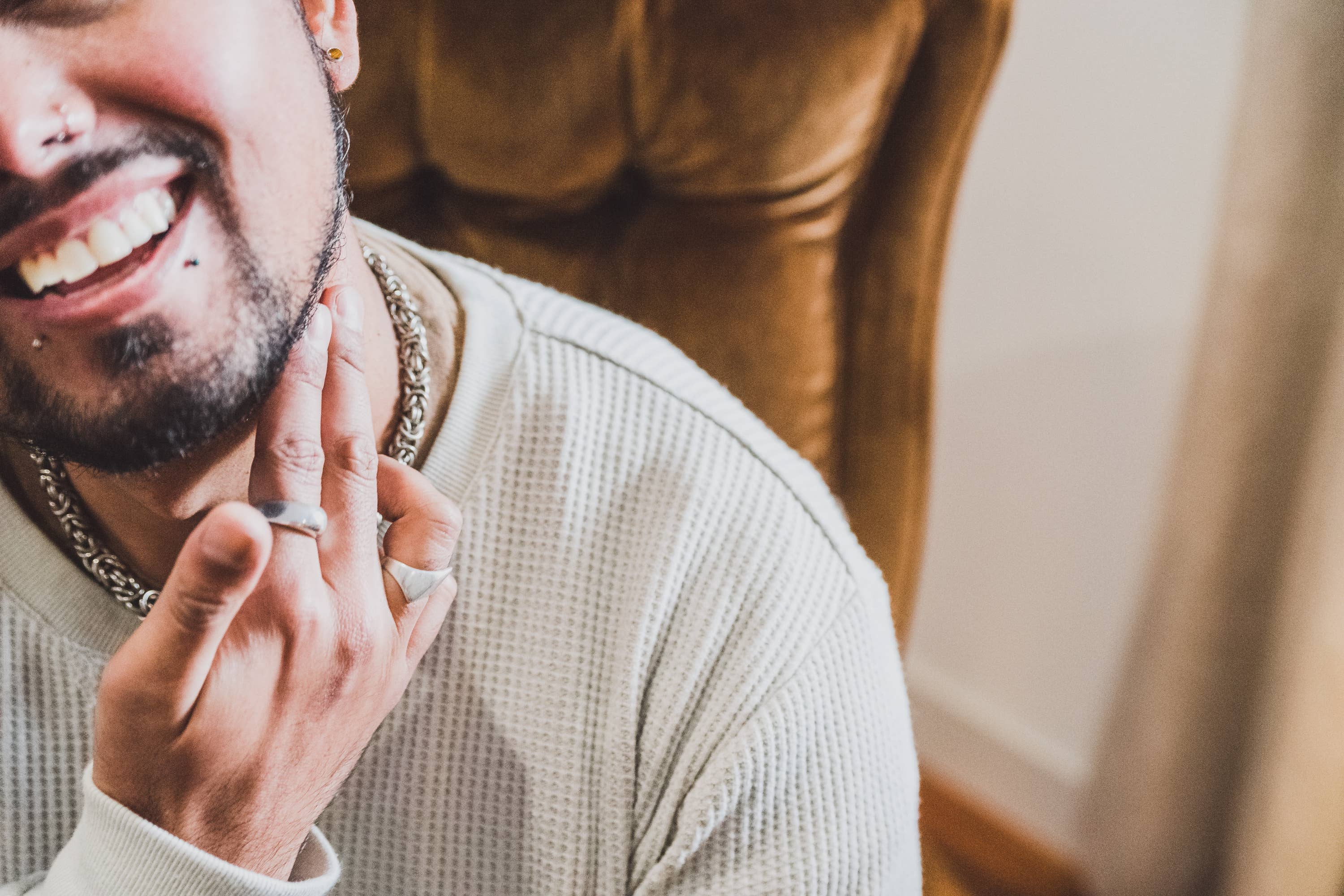 Broken Top Brands - Wholesale Solid Cologne - Santal Noir Solid Cologne3