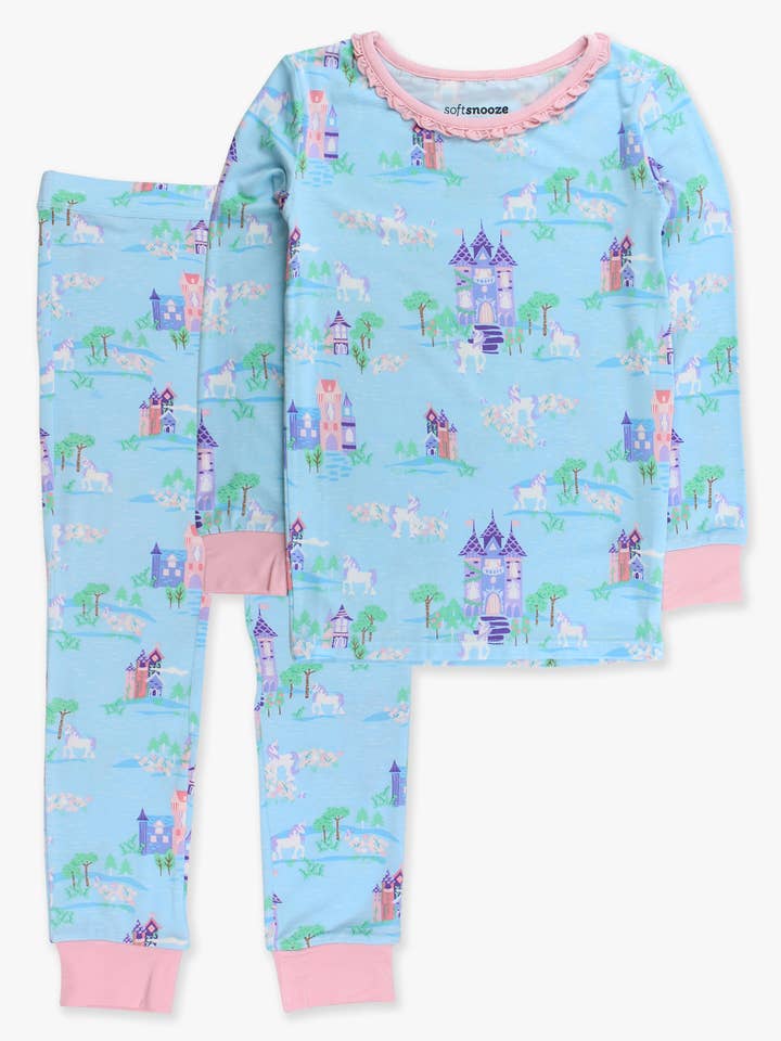 Pijama de manga larga con volantes para niñas SoftSnooze™ de viscosa de bambú Érase una vez un castillo para venta al por mayor de RuffleButts + RuggedButts