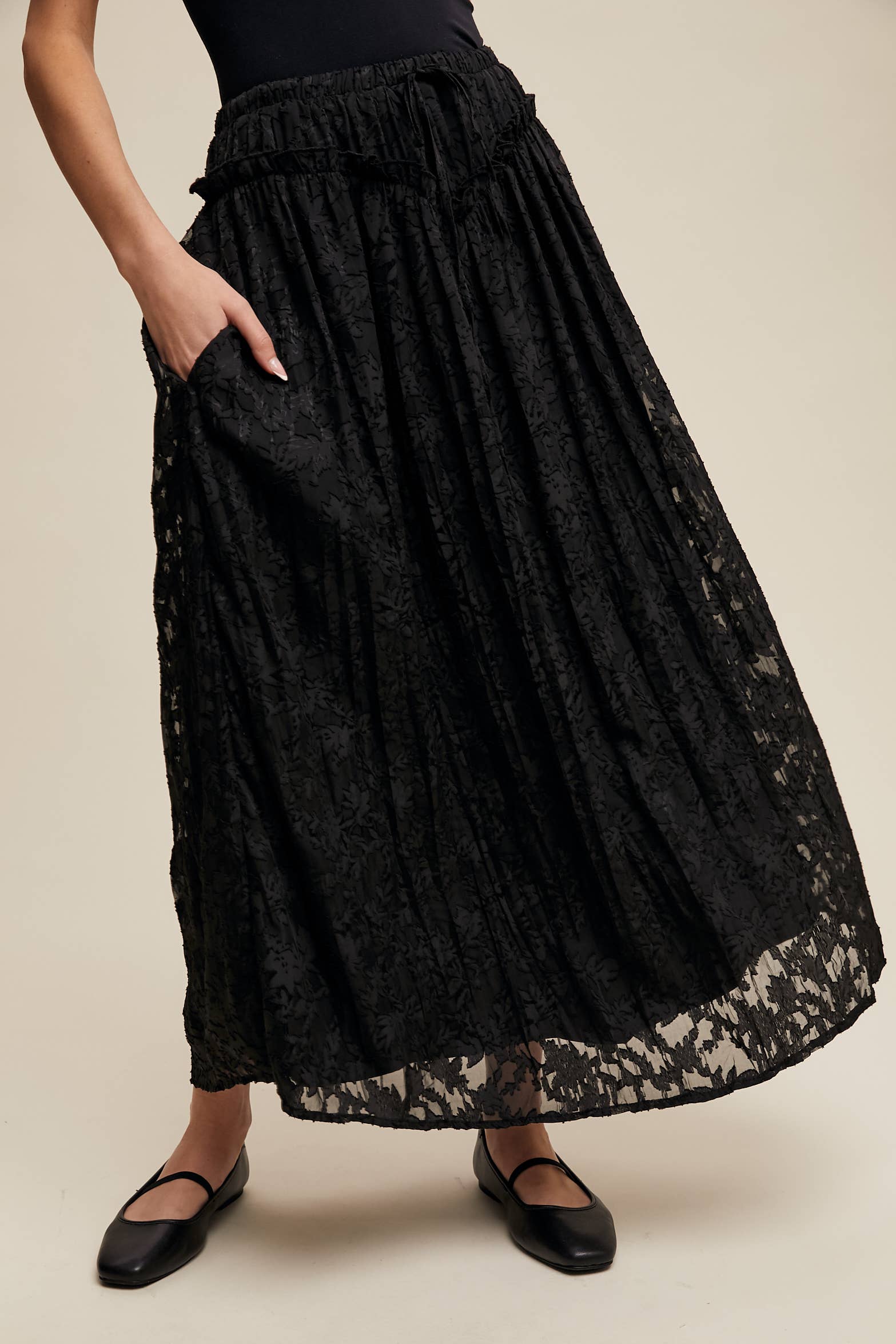Listicle - Wholesale Skirt - Women's - Floral Textured Maxi Skirt25