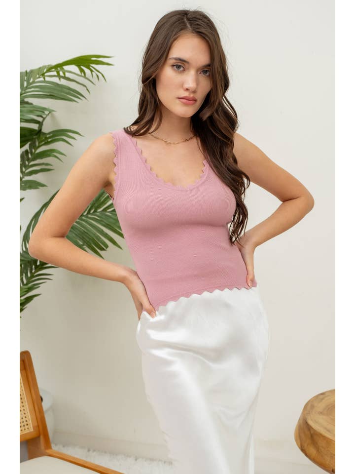 The Workshop Studio – wholesale Stickad topp - Dam – ÄRMLÖS TRÖJA MED KAMMUSSLINGSKANT STICKAD CROP TOP46