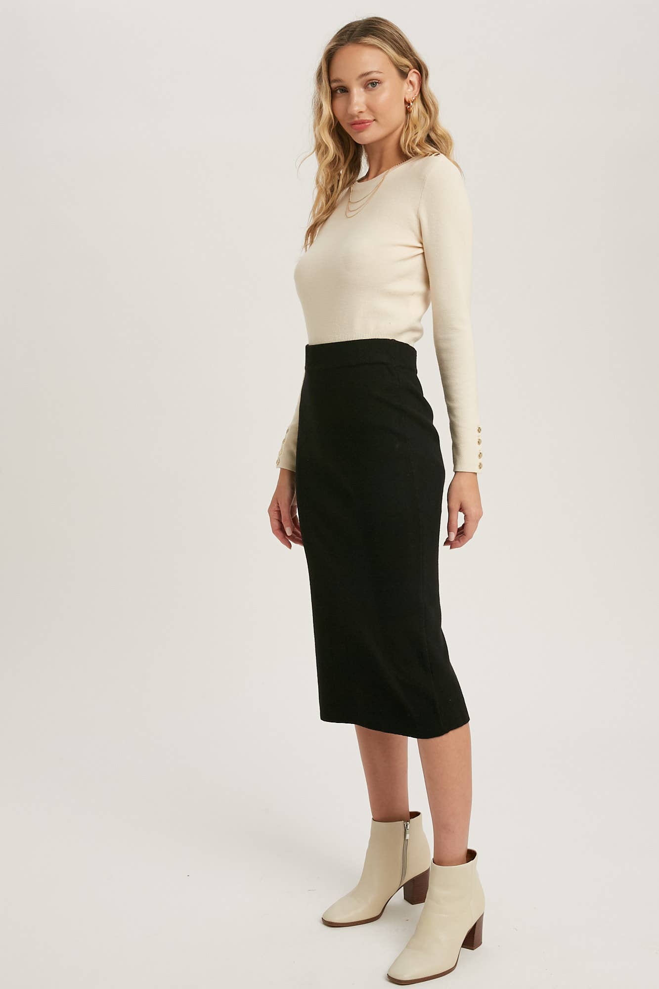 Bluivy - Wholesale Skirt - Women's - H LINE MIDI SWEATER SKIRT25