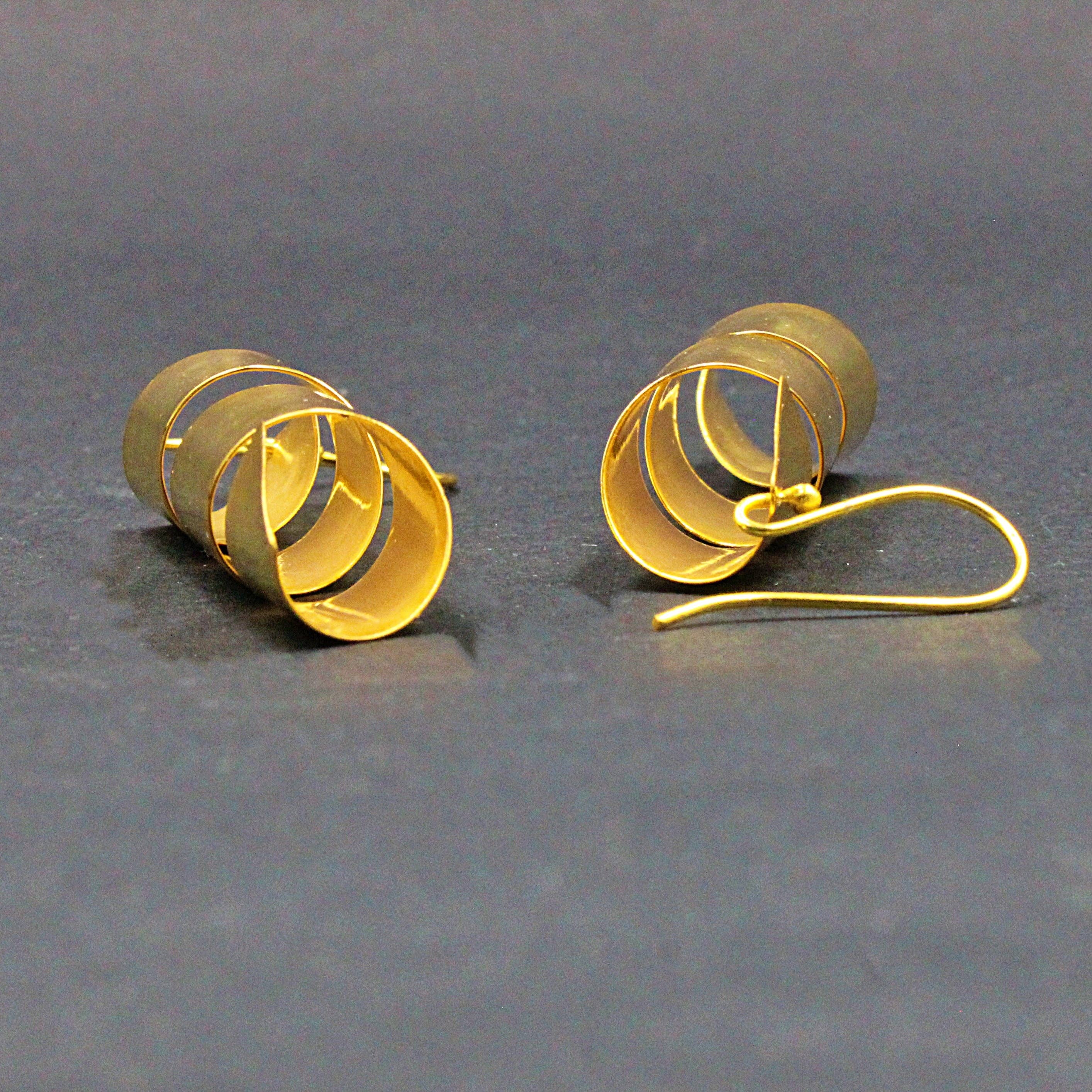 LA MAR - Wholesale Dangle Earrings - VIRUTA earrings dipped in gold6