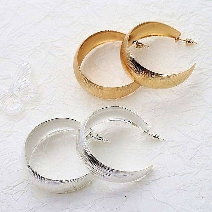 12pk Open Circle Fashion Hoop earrings for wholesale by Diacly