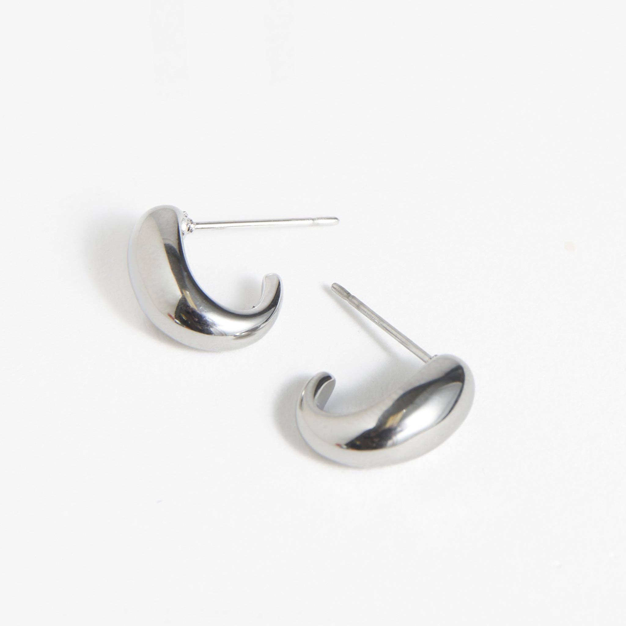 Elsie & Zoey - Wholesale Hoop Earrings - Waterproof Earrings Narelle Half Loop Hoop in Gold & Steel7