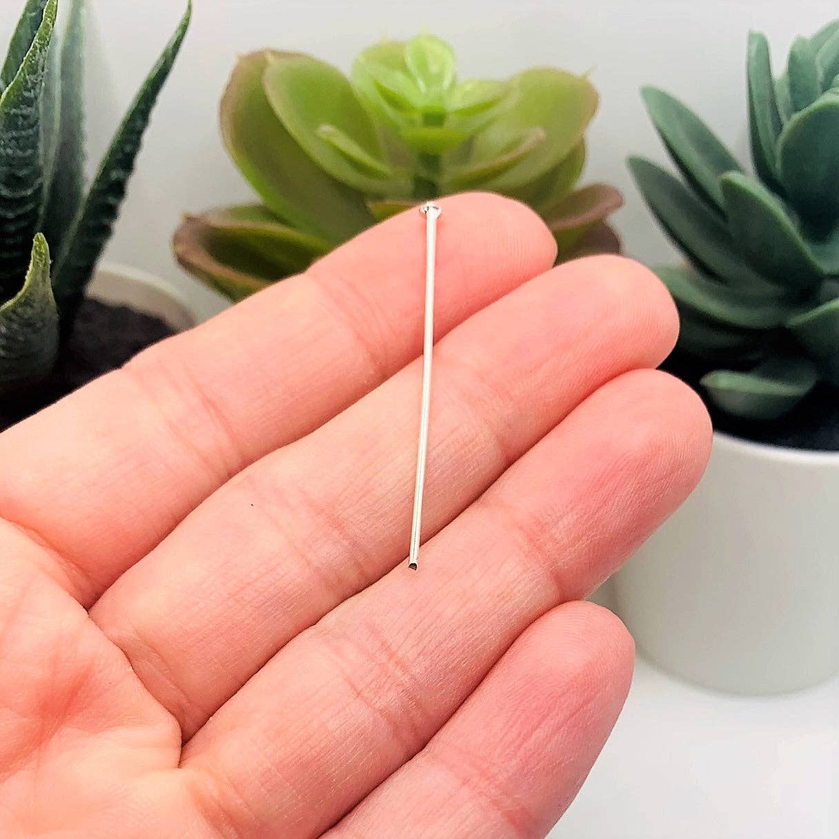 Guerrilla Charm - Wholesale Craft Supplies - 38mm, 20g, Silver Plated Head Pins1