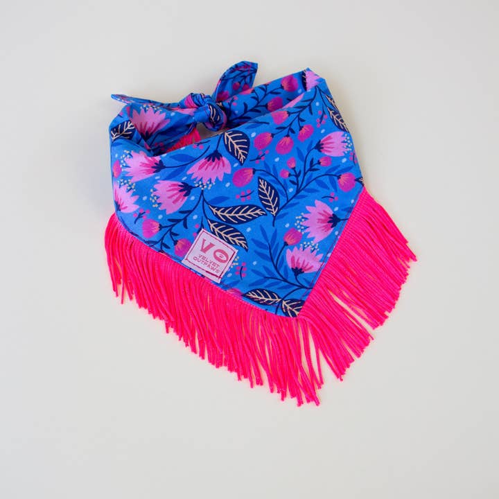 Velvet Outlaw - Wholesale Pet Bandana - Dog - Blooming Flower Fringe Pet Bandana