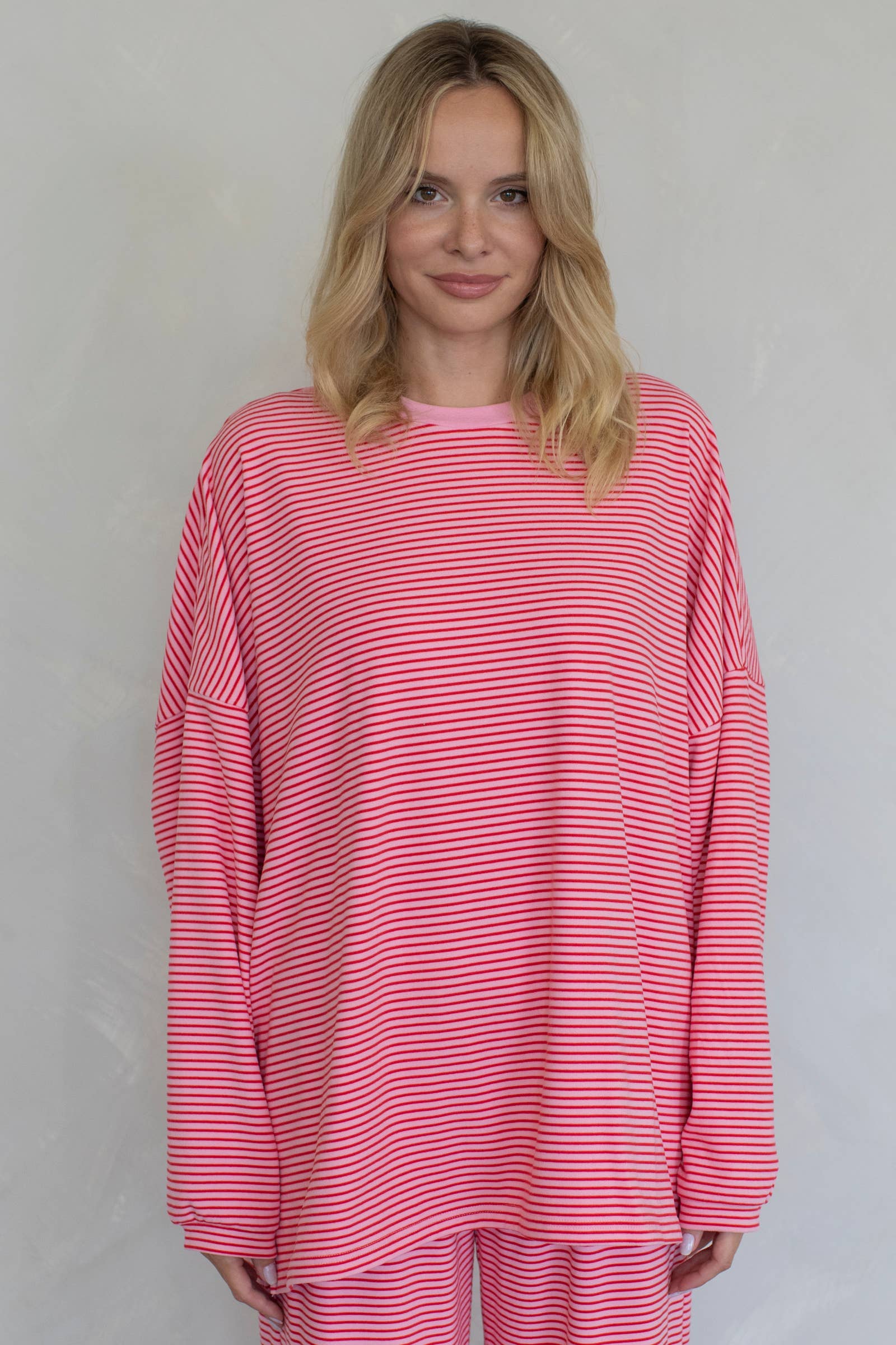 Things Between - Wholesale Sweatshirt - Women's - Levi Top8