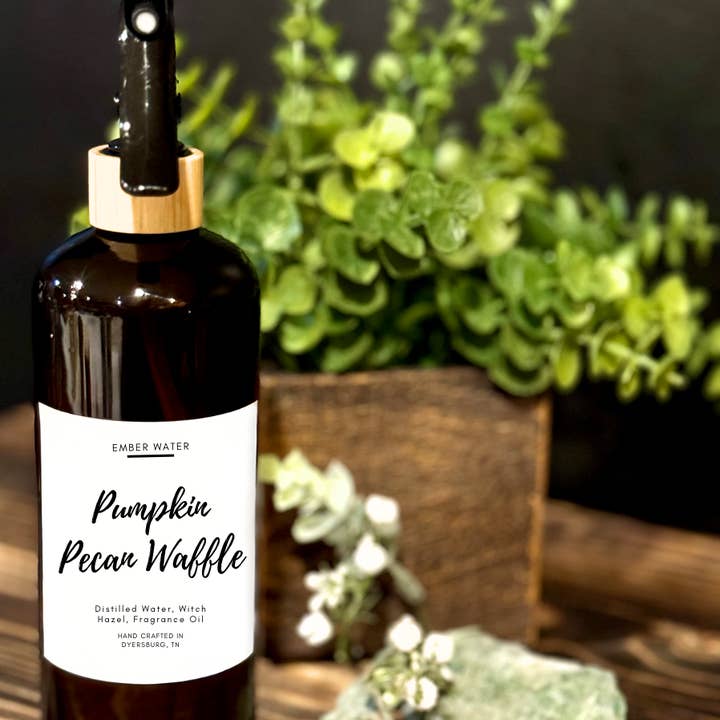 Pumpkin Pecan Waffle Room + Linnespray för wholesale av Ember Water