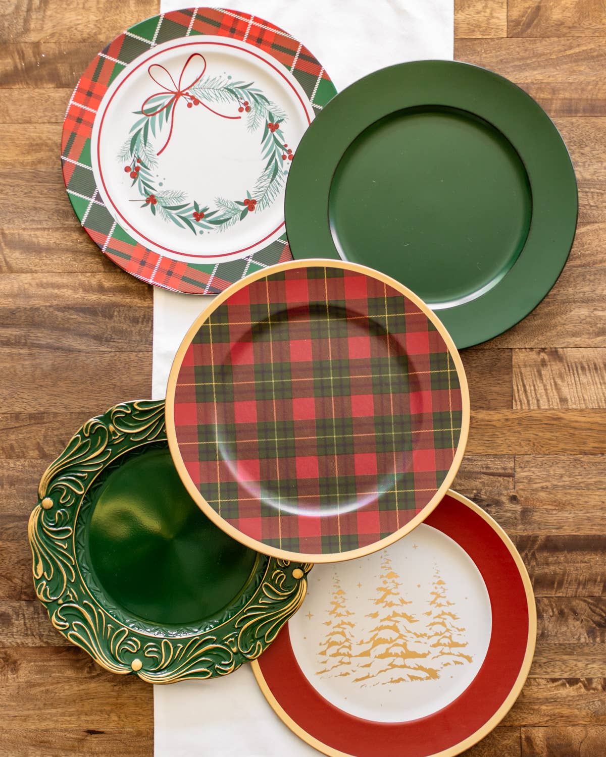 The Royal Standard - Wholesale Charger Plate - Via Del Corso Charger   Dark Green/Gold   13"2