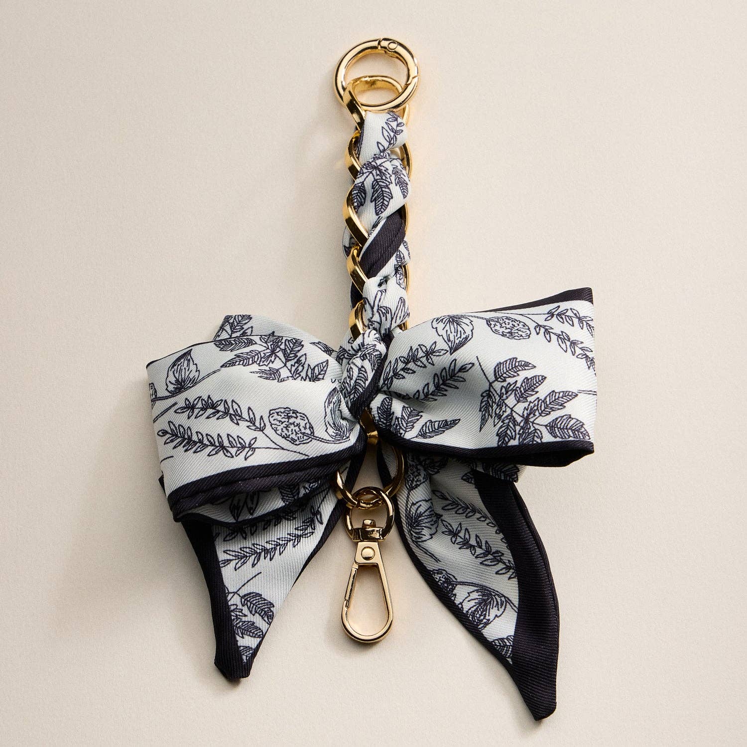 Frem - Wholesale Keychain - Women's - Scarf Bow Keychain with Gold Chain Link – Elegant Bag or Key Accessory0