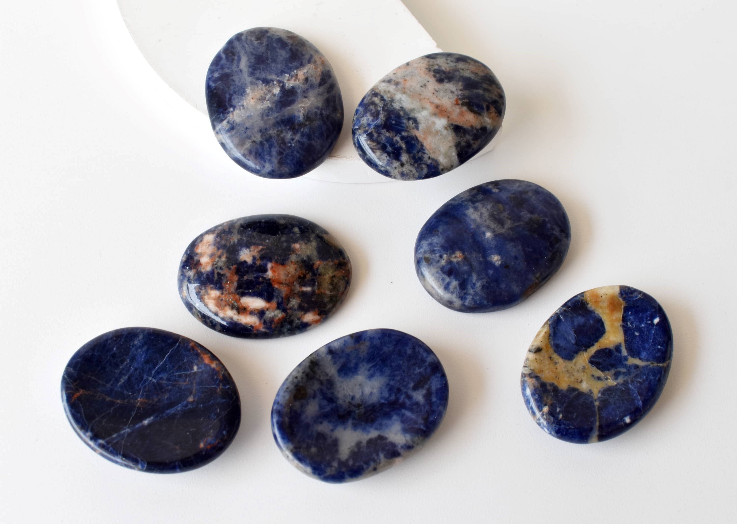 Soothing Crystals – wholesale Spiritual stone/crystal – Palm Stone | Sodalite | Thumb Crystal | Pocket Gemstone8