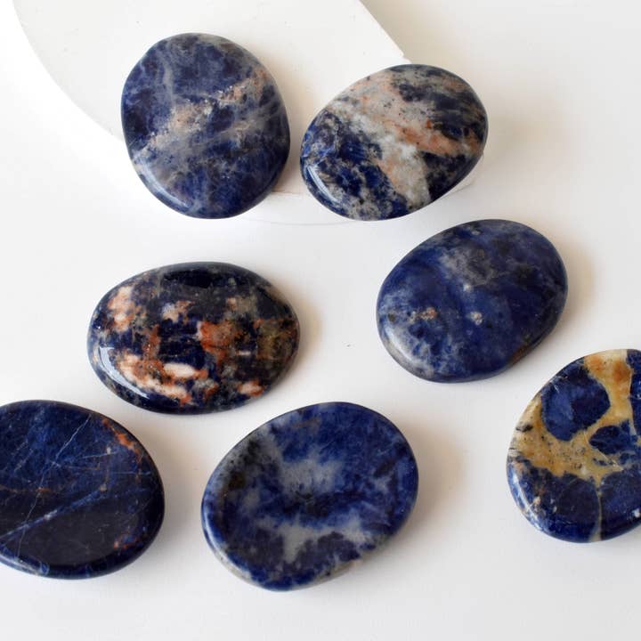Soothing Crystals – wholesale Spiritual stone/crystal – Palm Stone | Sodalite | Thumb Crystal | Pocket Gemstone8