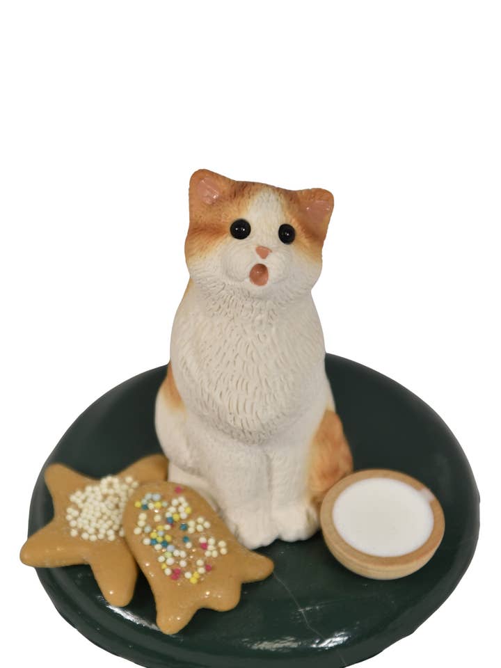 Byers' Choice Ltd. Tabby w/ Milk & Cookies 617Q for wholesale by Byers Choice