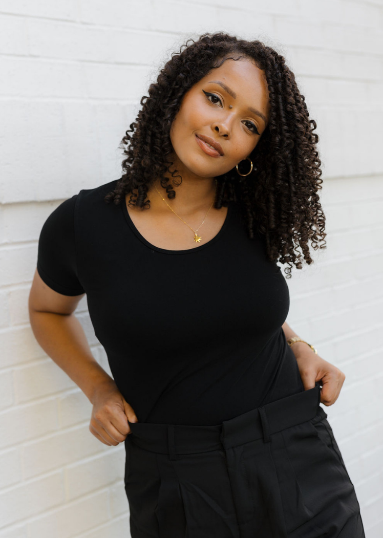 ELIETIAN - Vendita all'ingrosso Maglietta - Donna - Top a manica corta - Curvy Fit10