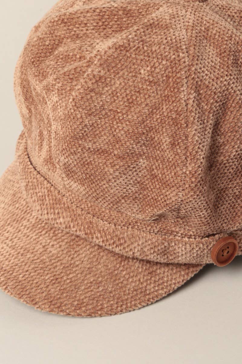 Fashion City - Vendita all'ingrosso Berretto - Donna - Cappello da donna in ciniglia con visiera Baker con elastico posteriore3