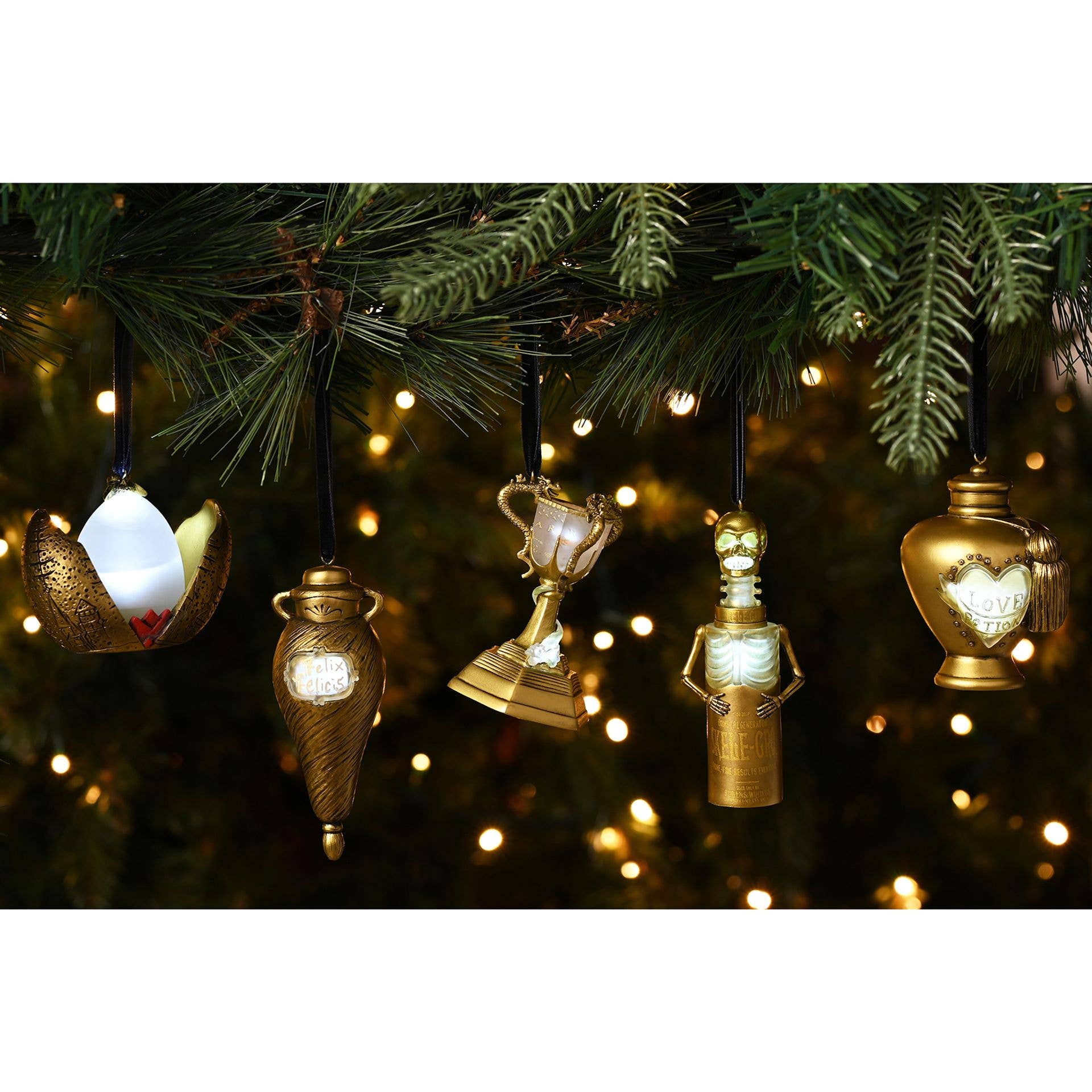 WIDDOP and Co. - Wholesale Ornament - Warner Bros Harry Potter Alumni LED Hanging Decoration - Love Potion5