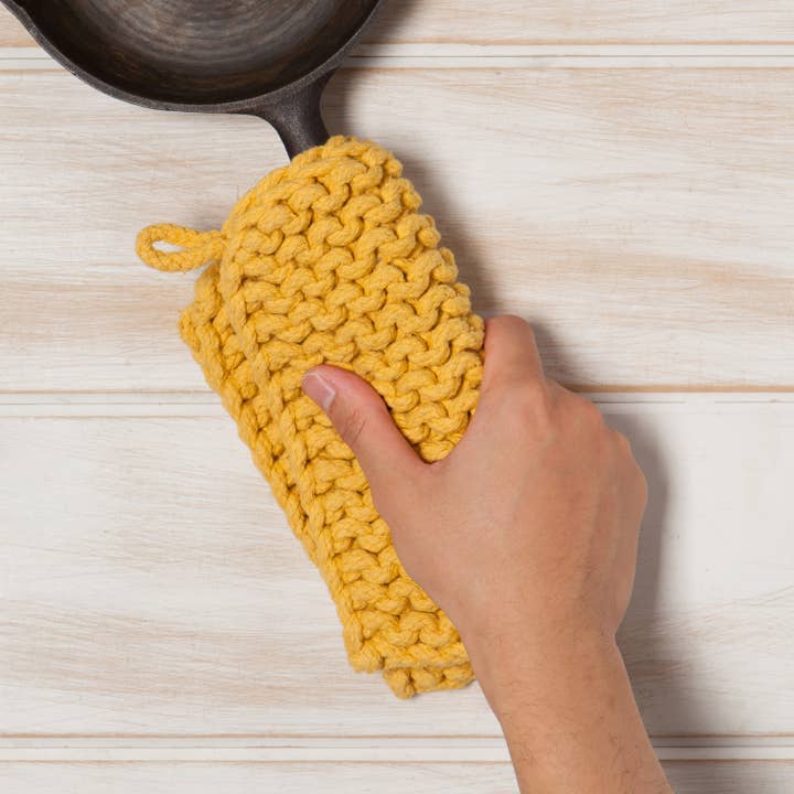 Danica Heirloom - Wholesale Oven Mitt/Pot Holder - Ochre Knit Potholder