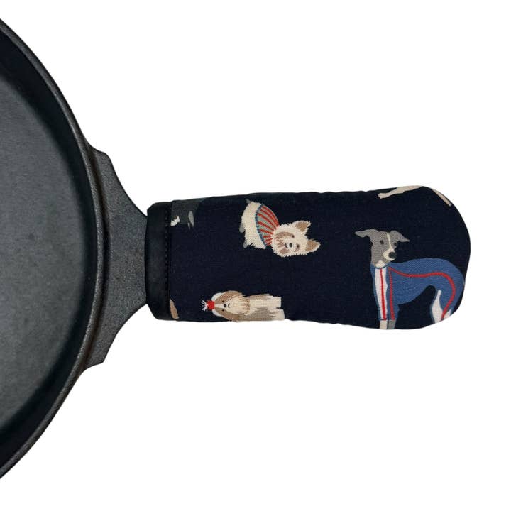 Pup Pack Cast Iron Skillet Mitt for wholesale by Collisionware
