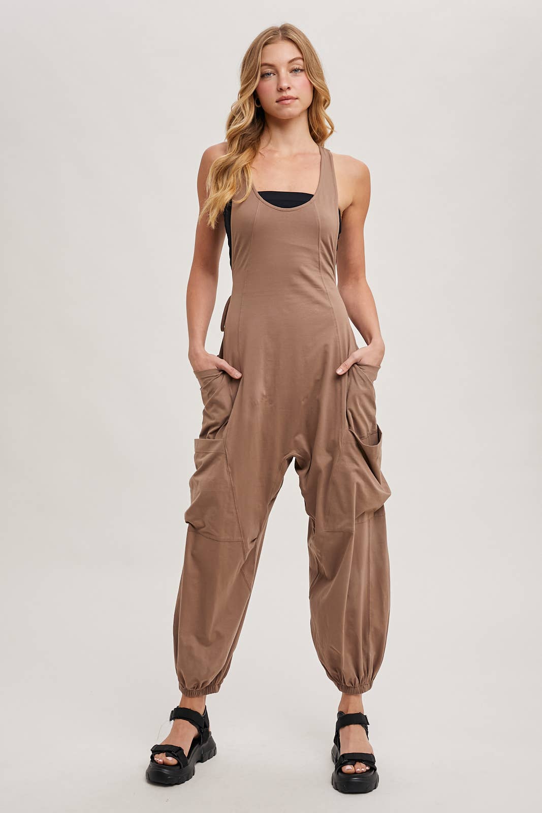 Bluivy - Wholesale Jumpsuit - Women's - RELAXED FIT BEGGY PANTS JUMPSUIT WITH POCKETS17