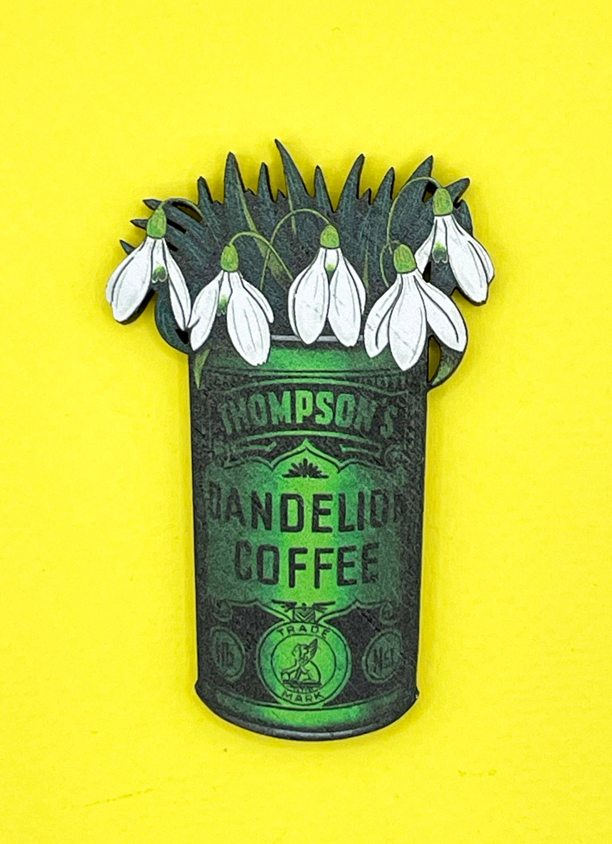 Su Owen – wholesale Brooch – Vintage Flower Wooden Pin Badge - Snowdrops2