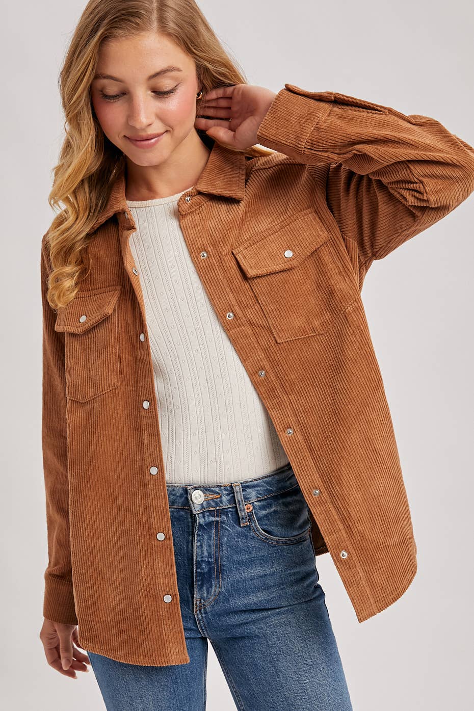 Bluivy - Wholesale Shirt Jacket/Shacket - Women's - CORDUROY BUTTON DOWN SHACKET WITH POCKETS2
