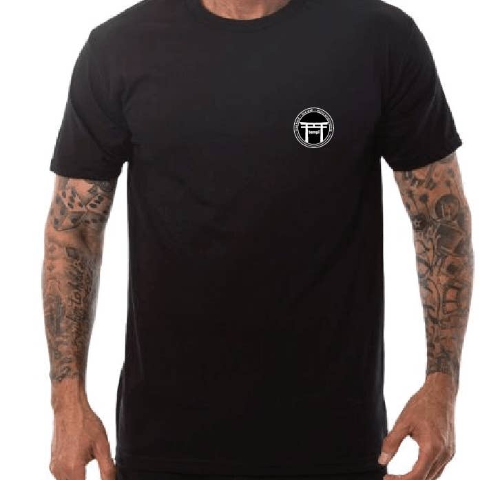 T-shirt Love Live Enjoy pour la vente par Templ Brand