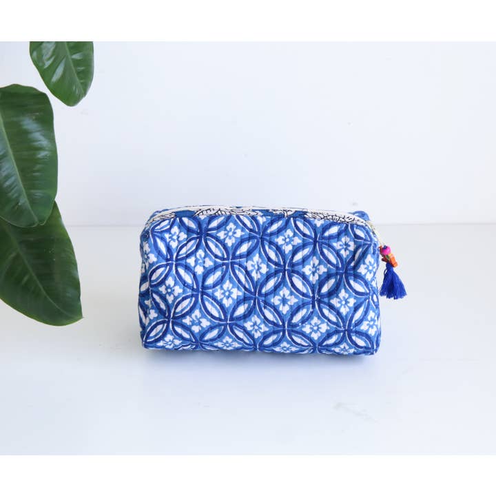 TerraWeave - Wholesale Makeup/Cosmetic Bag - Floral Quilted Makeup Travel Bag - Bridesmaid & Wifey Gift