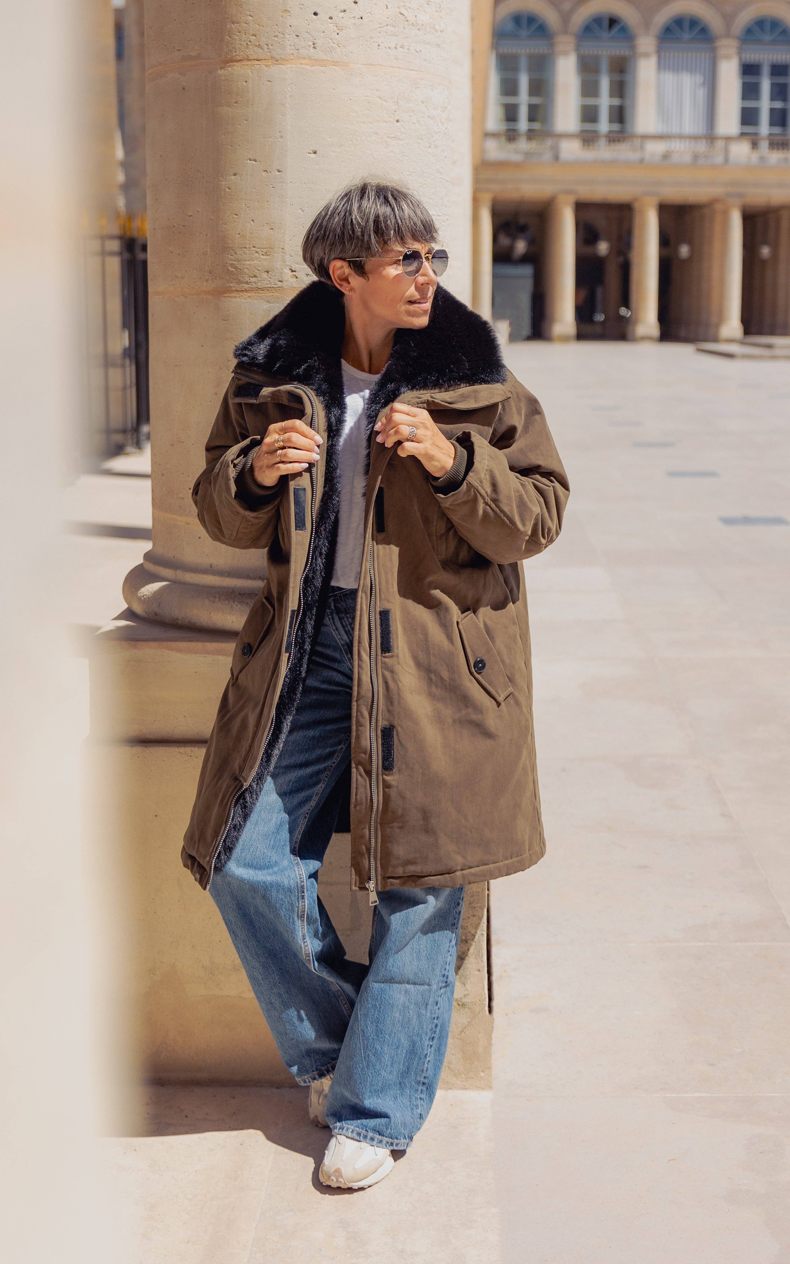 KZELL PARIS - Wholesale Parka - Women's - LONG PARKA WITH CONTRASTING FAUX FUR INTERIOR AND COLLAR12