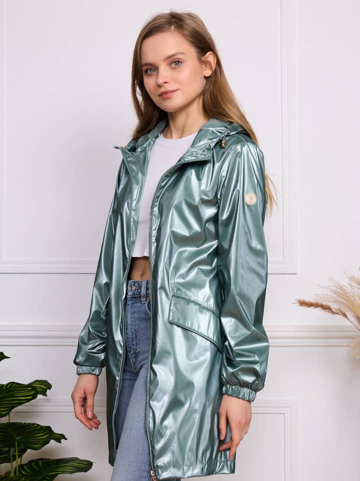 SOFTY - Vente Veste – femme - Blouson à capuche imperméable effet irisé S560216