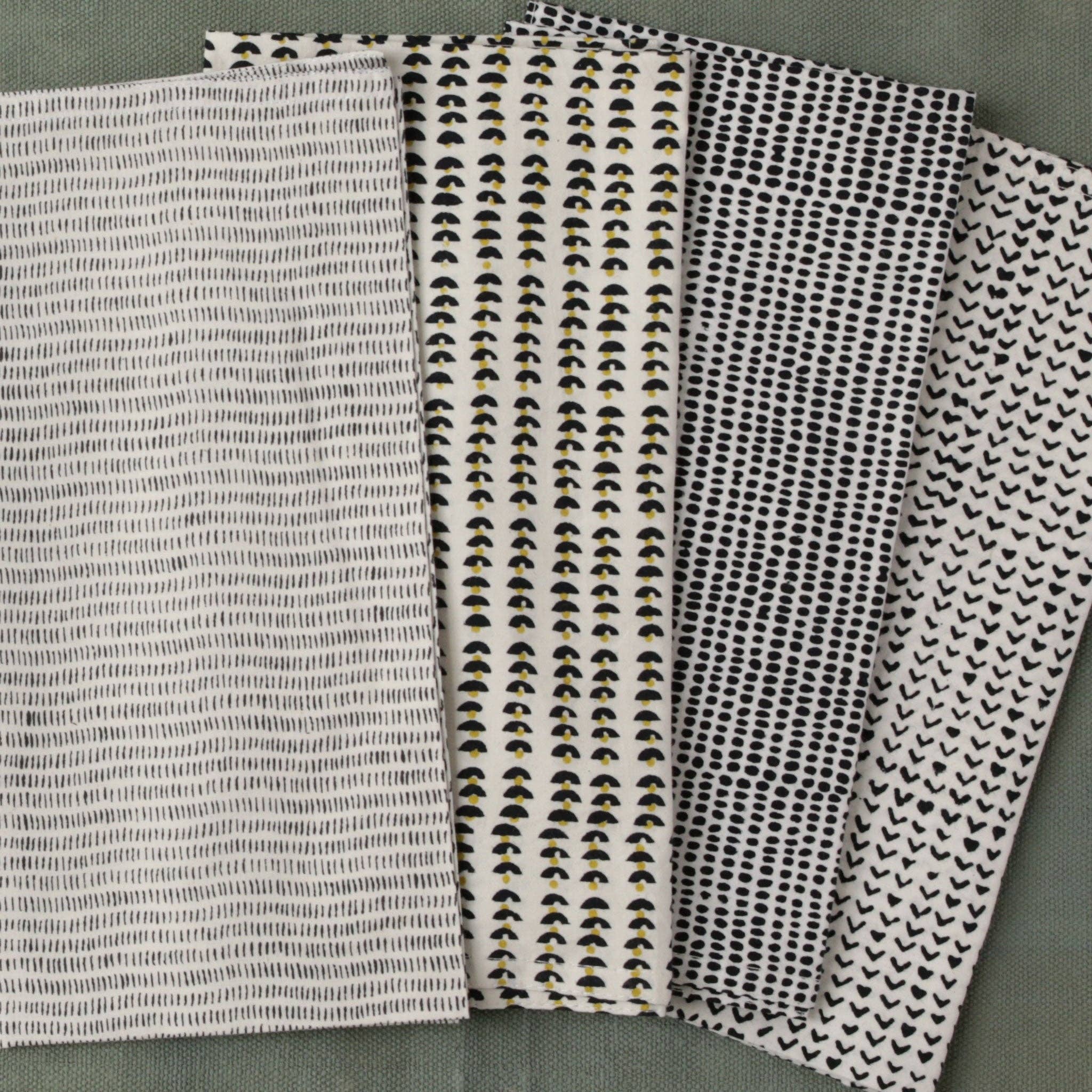 Graymarket Design - Vente Serviettes de table en tissu - Serviettes imprimées à blocs noirs Alice Stripes - ensemble de 42