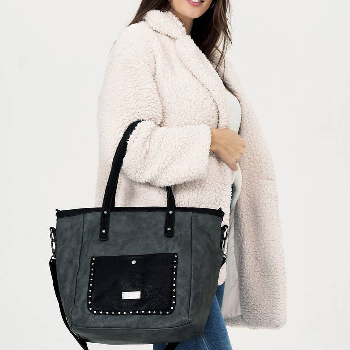 HJS - Wholesale Shoulder Bag - Women's - Studded handbag | modern city look9