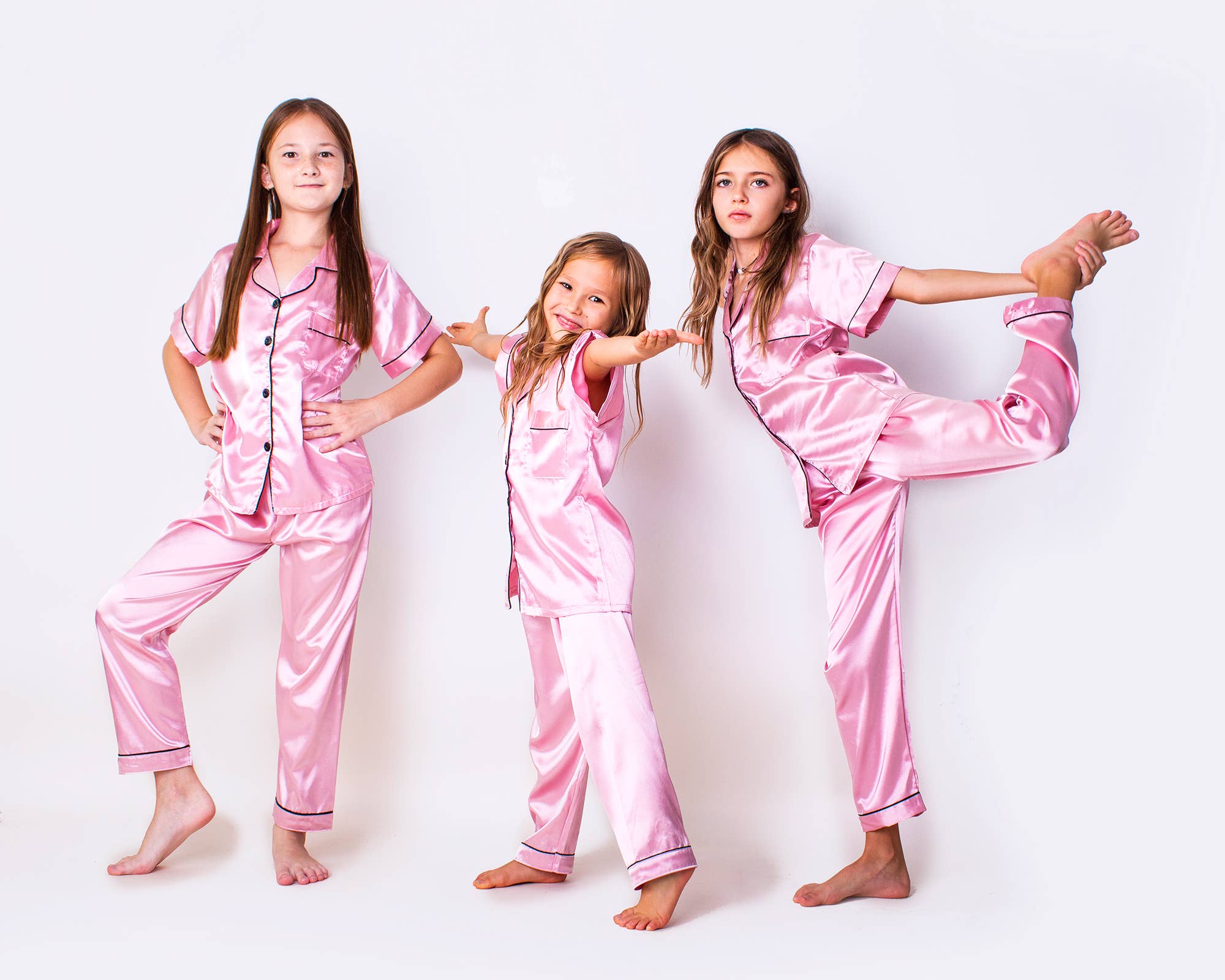 Sisters G Kids - Wholesale Sleepwear Set - Kids - Kids Satin Pajamas Short Sleeves + Pants 1