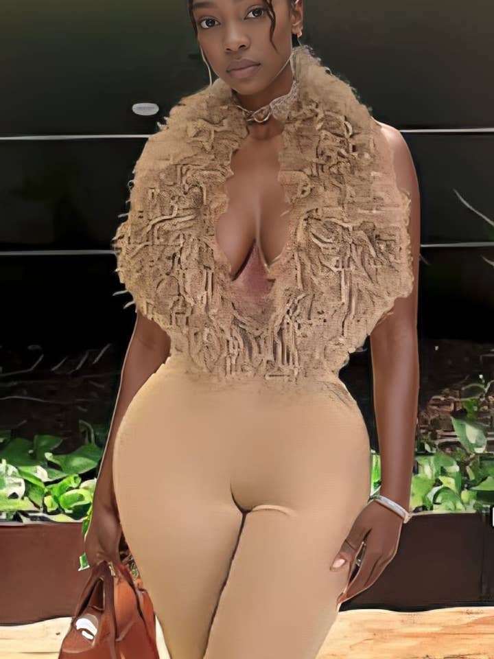 Sæt med 2 dele i imiteret pels og halterneck for engroshandel hos J2 FASHION