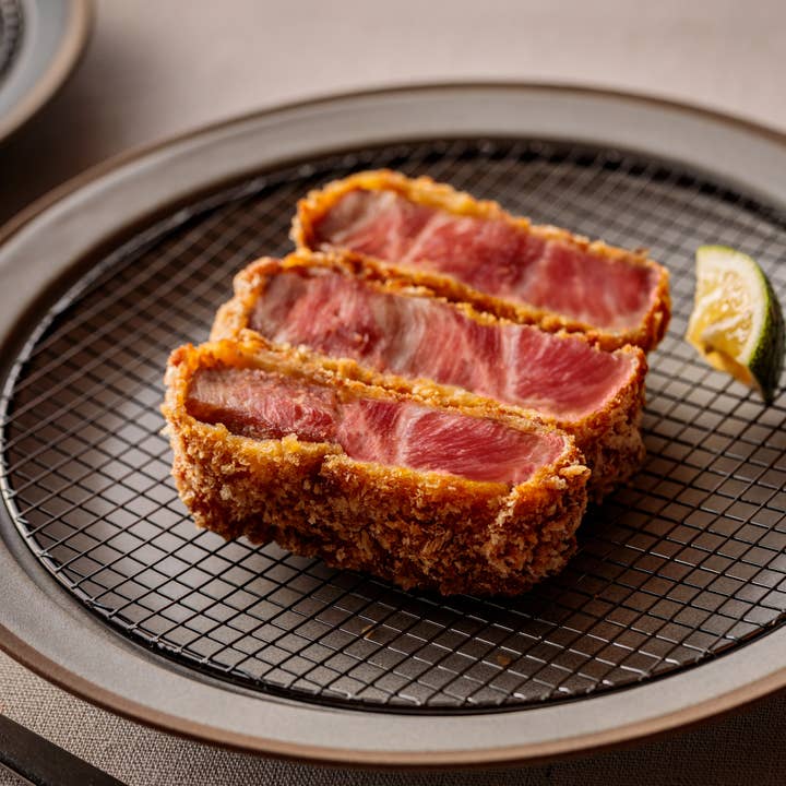 KIKIME - Wholesale Dinner Plate - amime Plate 10" | Dinner Plate with metal net 9.8" | Pottery10