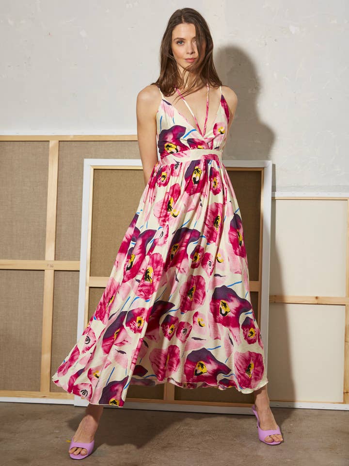 Vestido fluido con estampado floral, femenino y elegante para venta al por mayor de ELLI WHITE