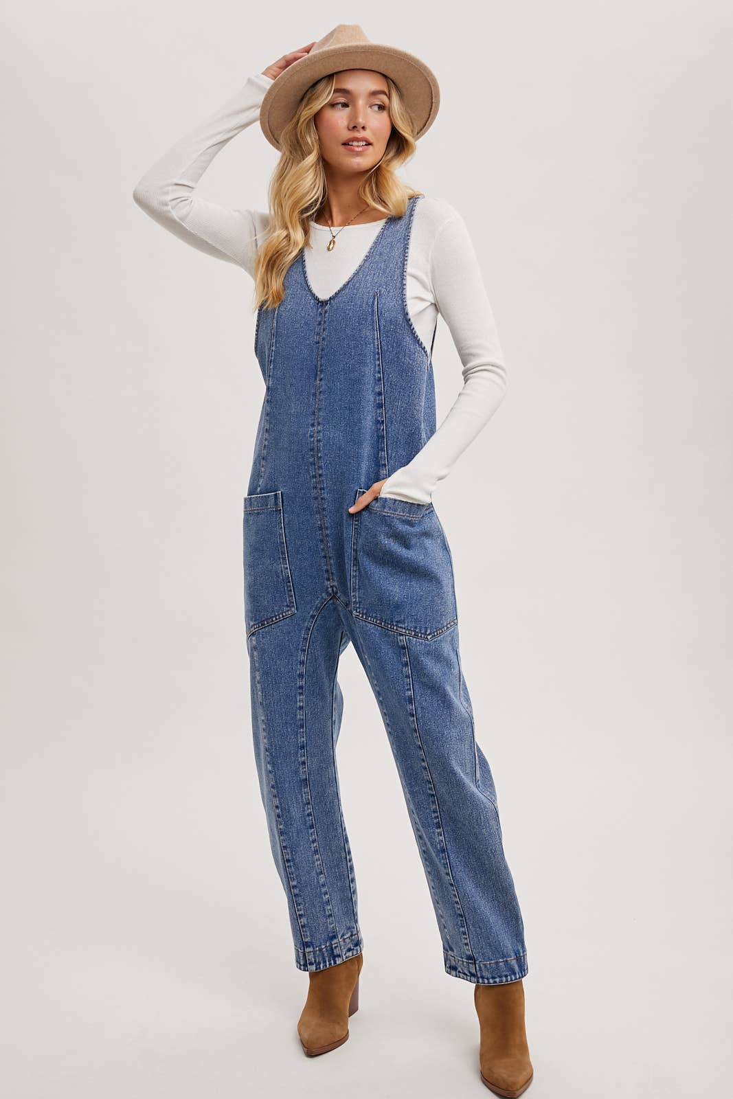 Bluivy - Wholesale Jumpsuit - Women's - DENIM JUMPSUIT IN A RELAXED FIT WITH HAREM LEGS11