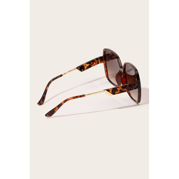 ASSORTED Extra Large Square Lens Sunglasses for wholesale on Faire