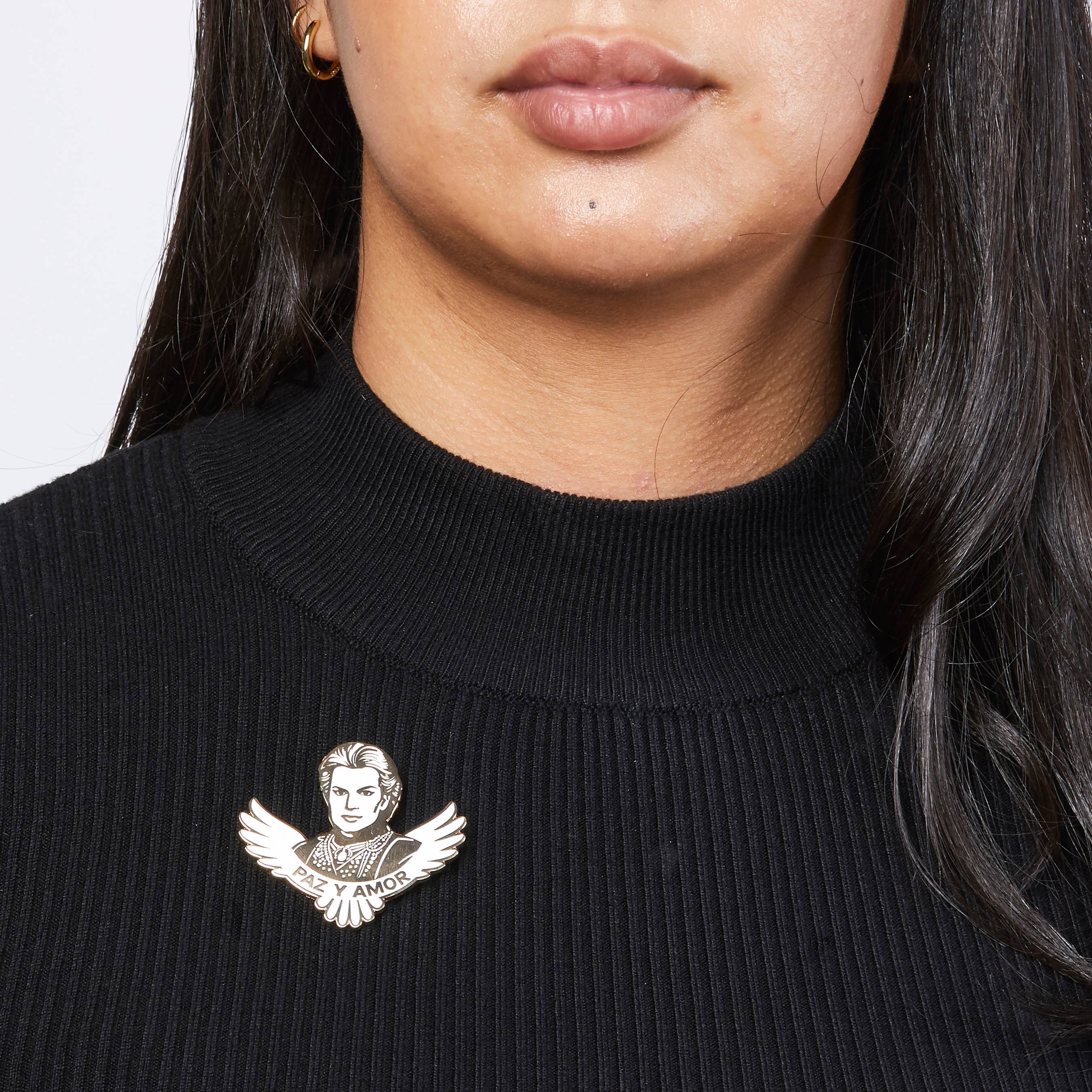 Walter Mercado - Wholesale Lapel Pin/Button - Walter Mercado Paz y Amor Enamel Pin 2