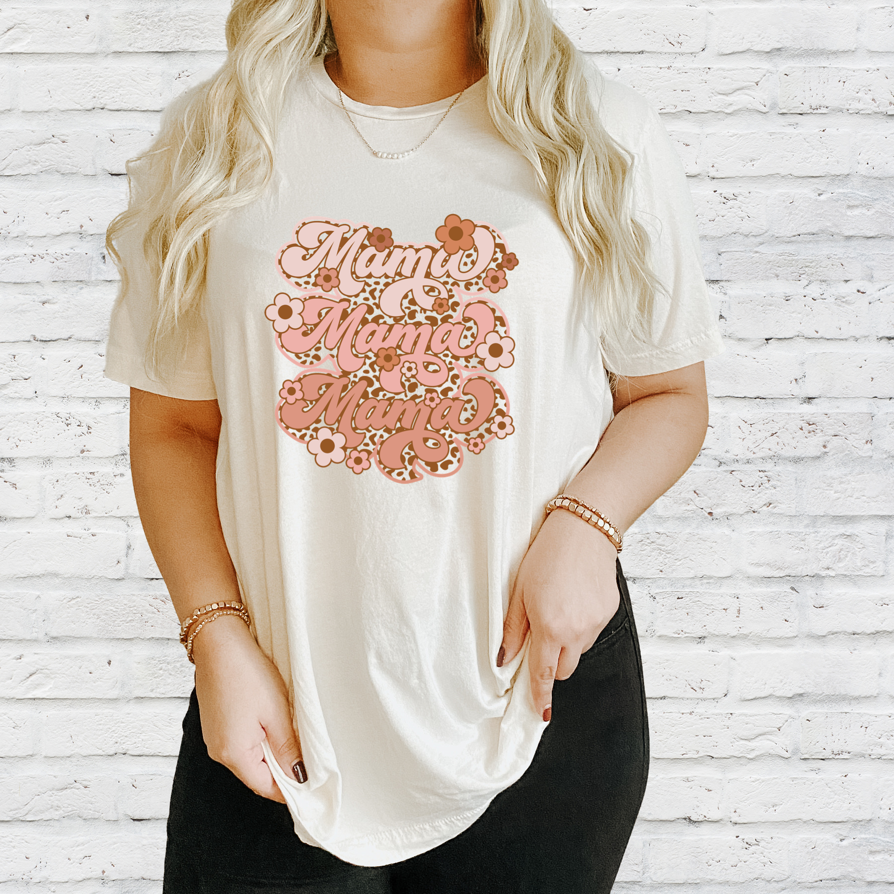 Jackson&James - Wholesale Screen Printed T-Shirt - Women's - Floral Retro Mama Stacked Tee0