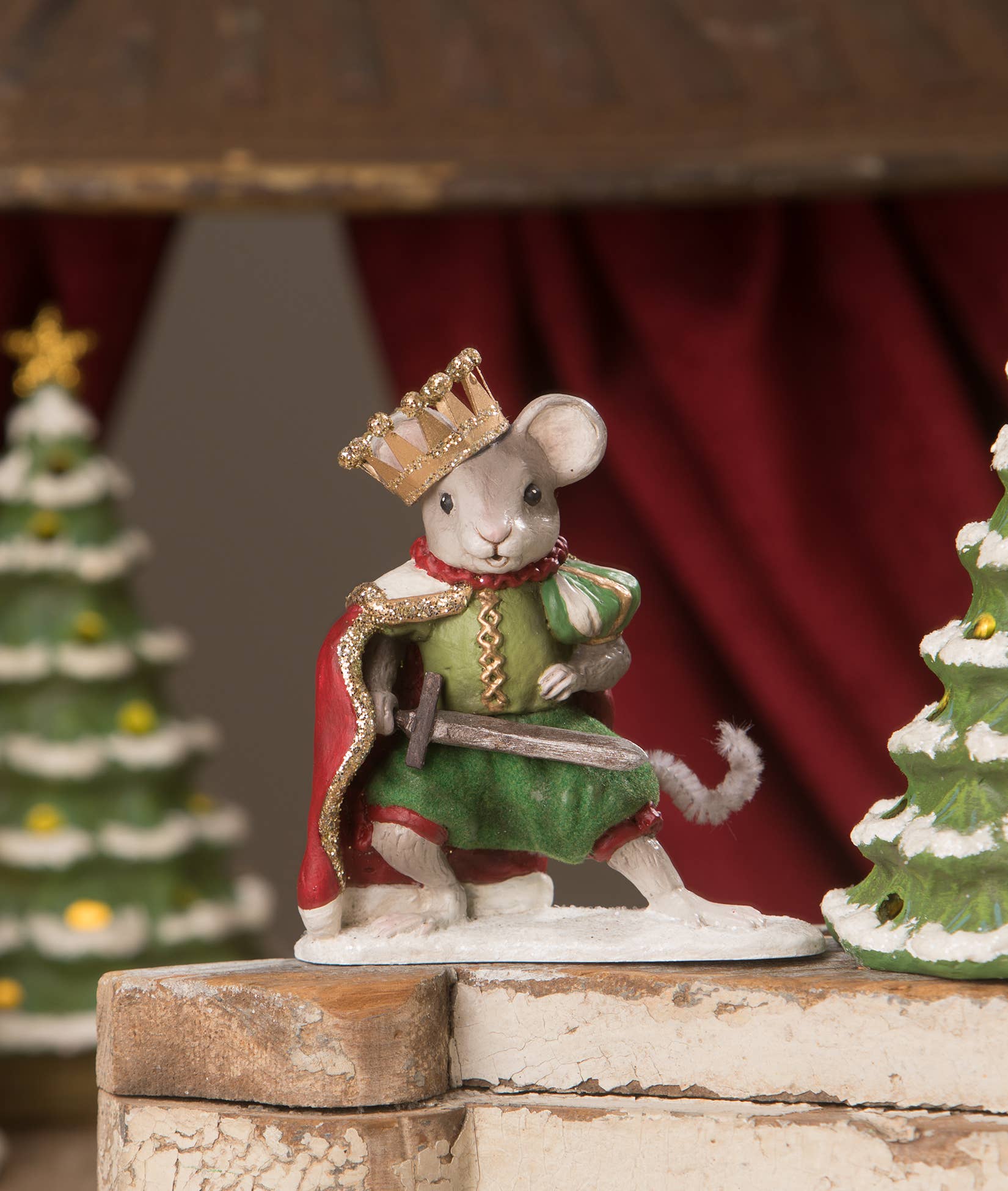 Bethany Lowe Designs - Wholesale Christmas Decoration - The Mouse King0