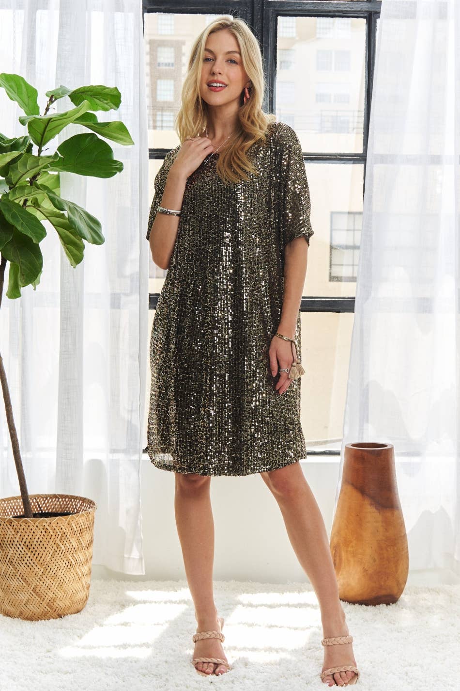 ADORA LA - Wholesale Dress - Women's - D7579_HE_ - DROP SHOULDER SEQUINS DRESS1